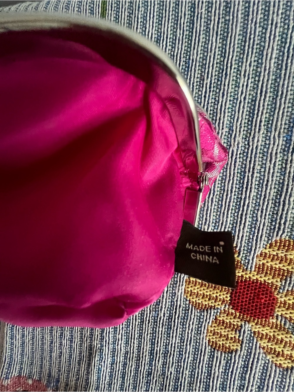 Coach Rare Y2K Pink Signature Kiss-Lock Coin  Purse - Picture 6 of 9
